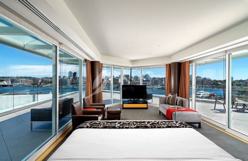 Inner Harbour Hotel | Inn at Laurel Point