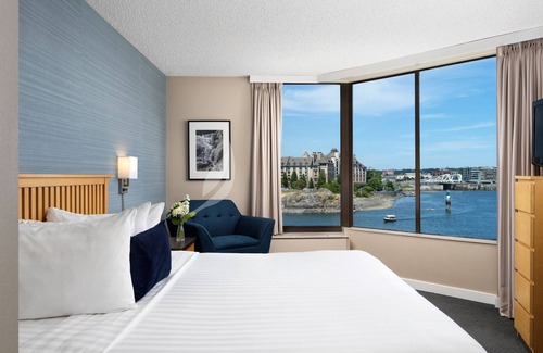 Inner Harbour Hotel | Inn at Laurel Point