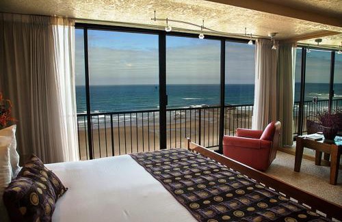 Lincoln City Hotel | Inn at Spanish Head Resort Hotel