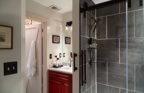 St. Matthews Bed & Breakfast | Inn at Woodhaven