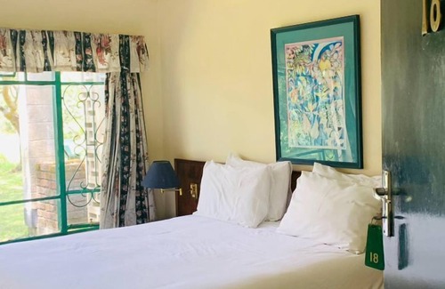 Mutare Hotel | Inn on the Vumba Hotel