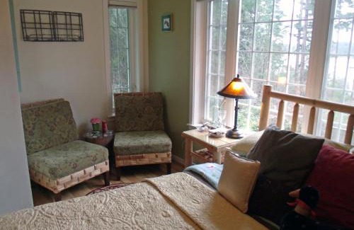 Friday Harbor Bed & Breakfast | Inn to the Woods