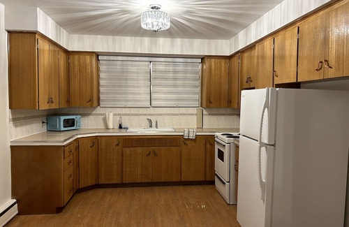Southwest Calgary Condo | Inner city close to Stampede and Stanley Park
