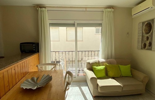 Costa Dorada Apartment | INNOUTHOME APARTMENT WITH WIFI AND AIR CONDITIONING BALMES I