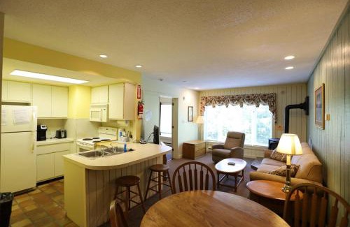 Waterville Valley House | Inns of Waterville Valley 305