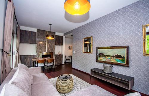 Kleparz Apartment | InPoint 2-bedrooms Apartment with private garden and free parking