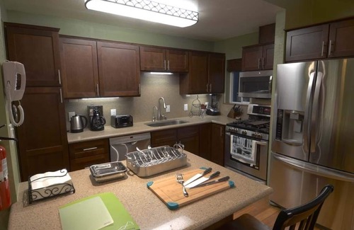 Yosemite West Ski Chalet | Inside Yosemite Nat Park! Newly remodeled private 2bd 2ba home with central A/C