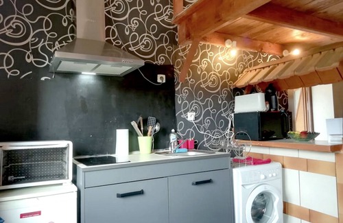 Capdenac House | ★ INSOLITE: a house with atypical charm, with swimming pool ★