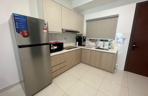 Mont Kiara Apartment | Inspirasi Mont Kiara 3 Rooms Balcony Free WIFI & Carpark By The Homez