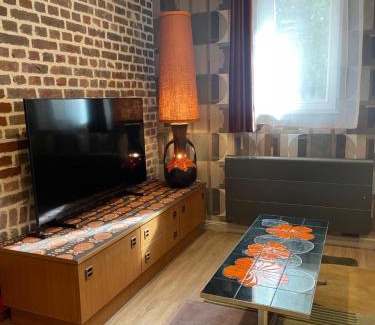 Dieppe Apartment | Inspiration 70s, hyper-centre, 5 min plage