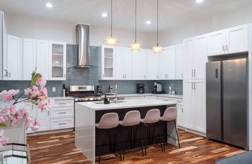 MLK House | Insta-Worthy Funky Palace in East Austin