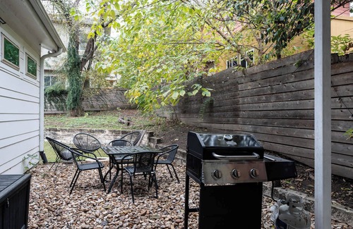 MLK House | Insta-Worthy Funky Palace in East Austin