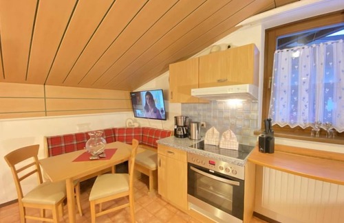Saalbach-Hinterglemm Apartment | INT2 - 2 Zimmer für max. 4 Personen A2 by Interhome