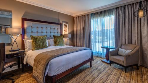 O.R. Tambo Hotel | InterContinental Johannesburg OR Tambo Airport Hotel by IHG