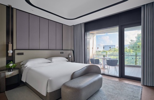 Pudong Hotel | InterContinental Shanghai Harbour City by IHG
