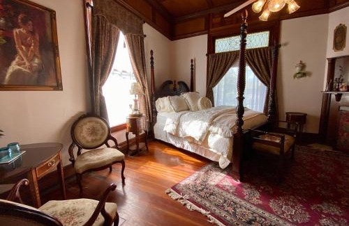 Hogansville Bed & Breakfast | Intermission Hogan House
