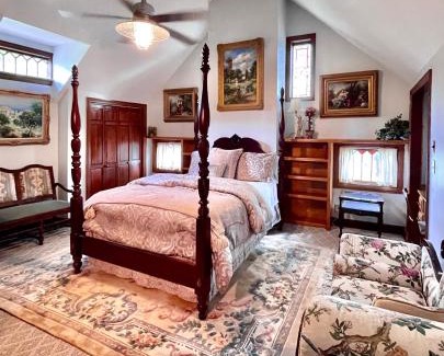 Hogansville Bed & Breakfast | Intermission Hogan House