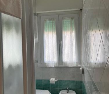 Tivoli Apartment | Intero Appartamento dei Pini - posto auto incluso - 4 piano senza ascensore