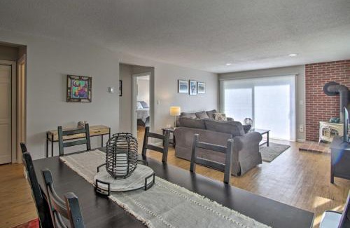 Intervale Apartment | Intervale Family Retreat Mtn View and Pool Access!