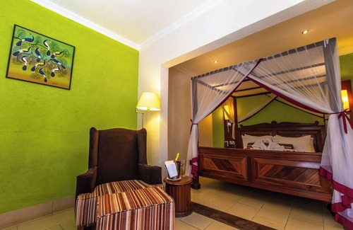 Naivasha Hotel | Intimate Lakeside Room, Ideal Setting for a Relaxing Nature Break | Free Parking