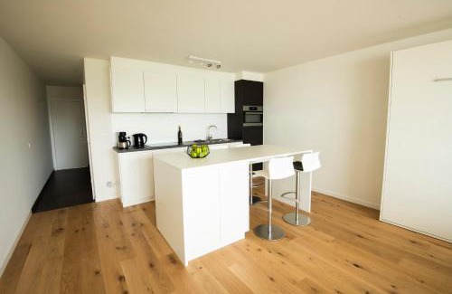 Middelkerke Apartment | Into the Sea