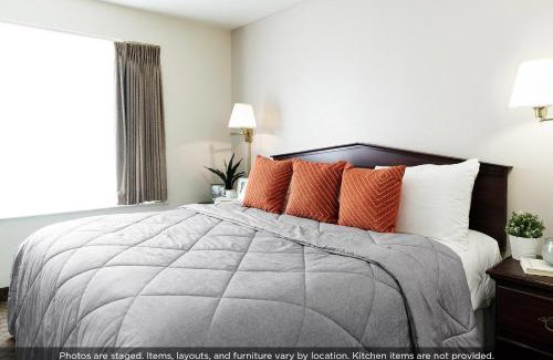 Sandy Springs Hotel | InTown Suites Extended Stay Atlanta GA - Sandy Springs