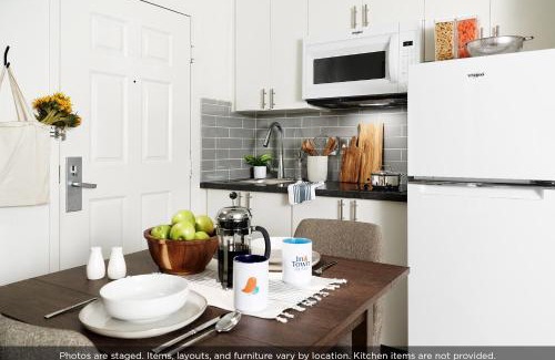 Conyers Hotel | InTown Suites Extended Stay Atlanta GA - Conyers