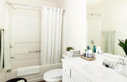 Snellville Hotel | InTown Suites Extended Stay Atlanta GA - Lilburn