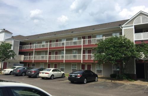 Hickory Hill Hotel | InTown Suites Extended Stay Memphis TN - Ridgeway Road