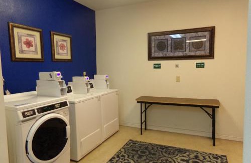 Auburn - Opelika Hotel | InTown Suites Extended Stay Auburn AL