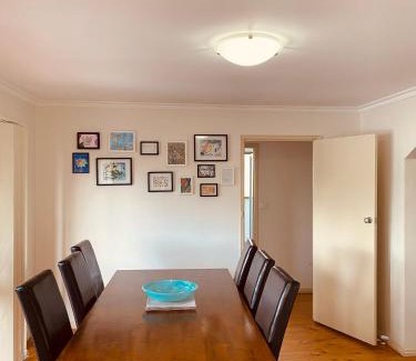 Apollo Bay House | Intrigue FREE WI-FI
