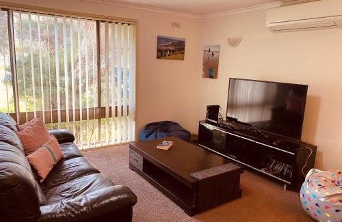 Apollo Bay House | Intrigue FREE WI-FI