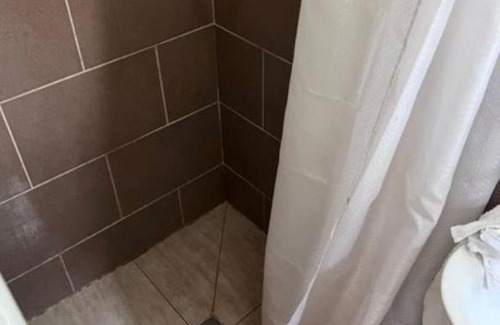 Loxford Apartment | Inviting 1-Bed Apartment in Ilford