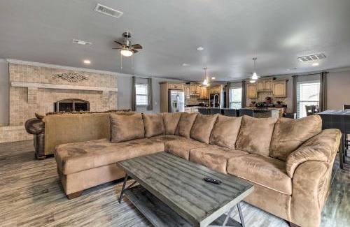 Gulfport House | Inviting Gulfport Home with Private Pool and Yard