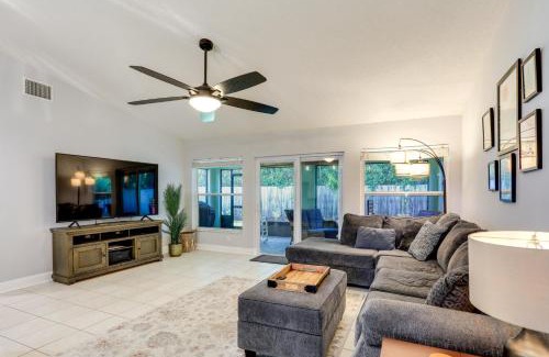 Jensen Beach House | Inviting Jensen Beach Home with Screened-In Patio!