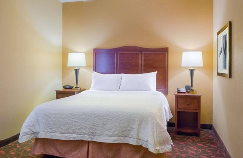 Carlisle Hotel | Inviting Retreat with In-Room Movies and Free Breakfast – Steps from I-76 Access