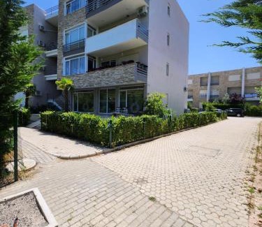 Ishem Apartment | Ioli's House