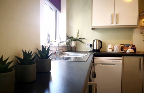 Dalavich House | Iona - a terrace that sleeps 4 guests in 2 bedrooms