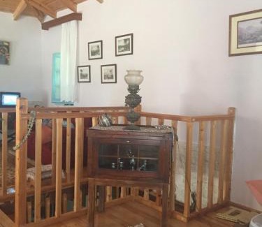 Dodoni House | Ionas House