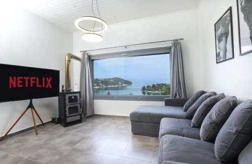 Perama House | Ionian Odyssey, Mouse Island Escape