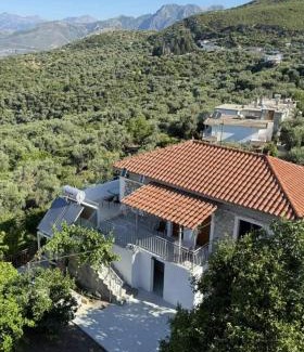 Piqeras House | Ionian Sunset House