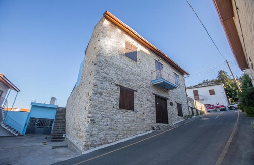 Pano Lefkara House | Iosiphis Stonebuilt House