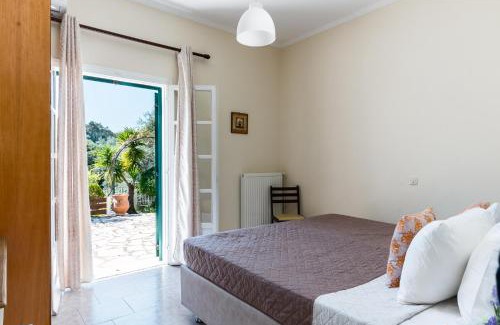 Pirgi Apartment | Ipsos & Barbati Panoramic Views by Konnect