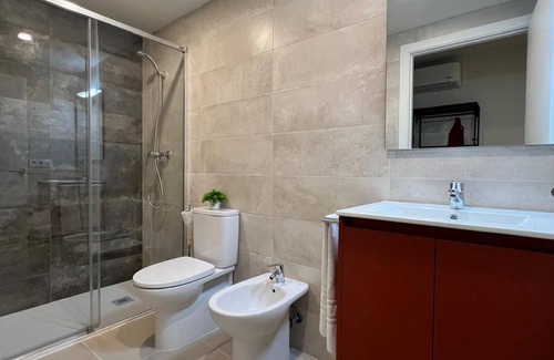 Haro House | Iraipe Haro Auto Check-in