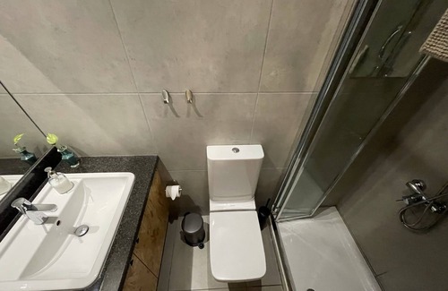 Dasoupolis Apartment | Irene’s en-suite a unique place to stay for work or vacation