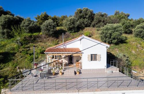 Bapiolos House | Iris Cretan Mountain Escape