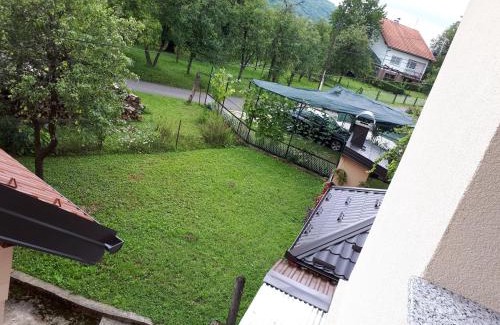 Slunj House | IRIS Room & Apartment
