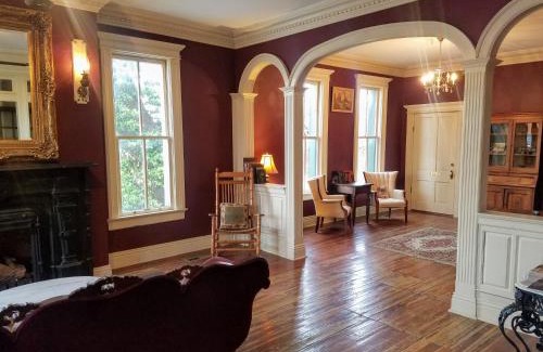 Blackwater Hotel | Iron Horse Hotel