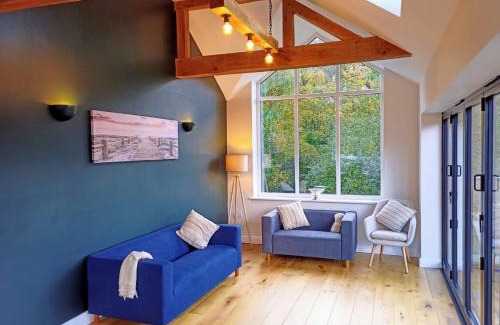 Buildwas House | Ironbridge Hot tub home from home