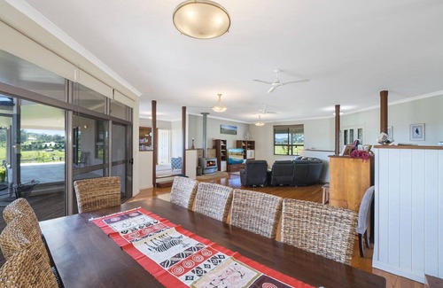 Gloucester House | Irrawang on Thunderbolts Gloucester